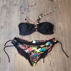 OP matching Bikini top and Bottom